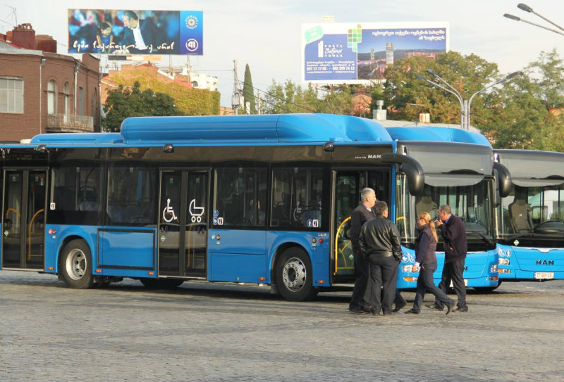 автобус Тбилиси