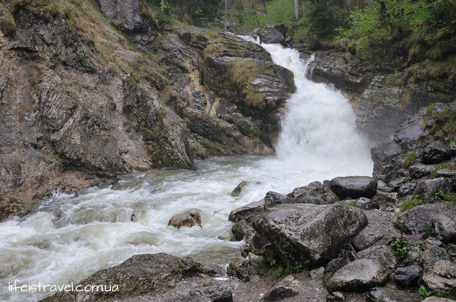 водопад kuhfluct в Баварских Альпах