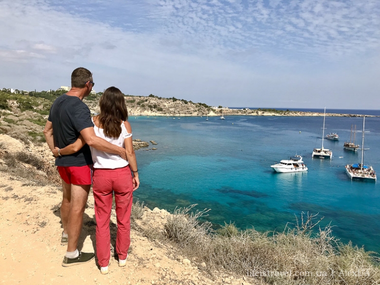 Кипр планирует открыться для туристов 